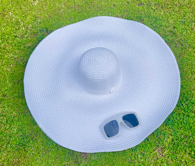 “Fun In The Sun” Oversized Hat 👒 ☀️ 🕶